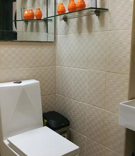 M普拉塞南三角公寓 酒店 *