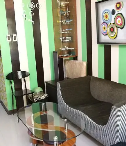 M普拉塞南三角公寓 酒店 马尼拉
